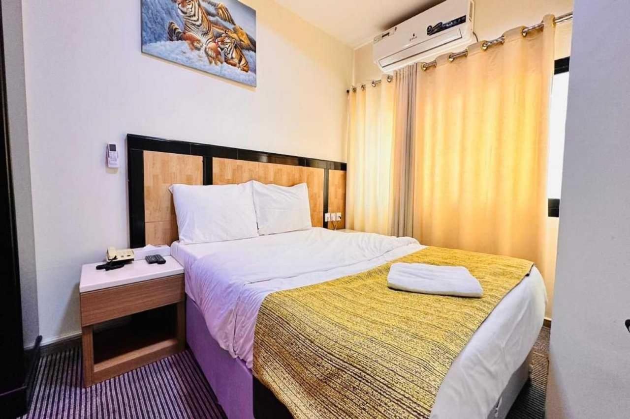 Sharjah Plaza Hotel מראה חיצוני תמונה